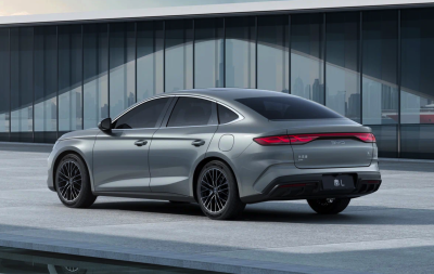 BYD Qin L dm-i (гибрид) в топе